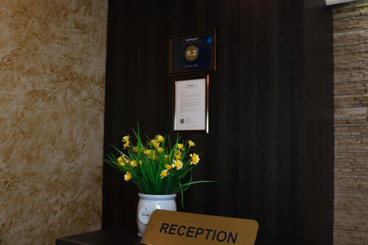 De'Mar Hotel Bishkek Esterno foto