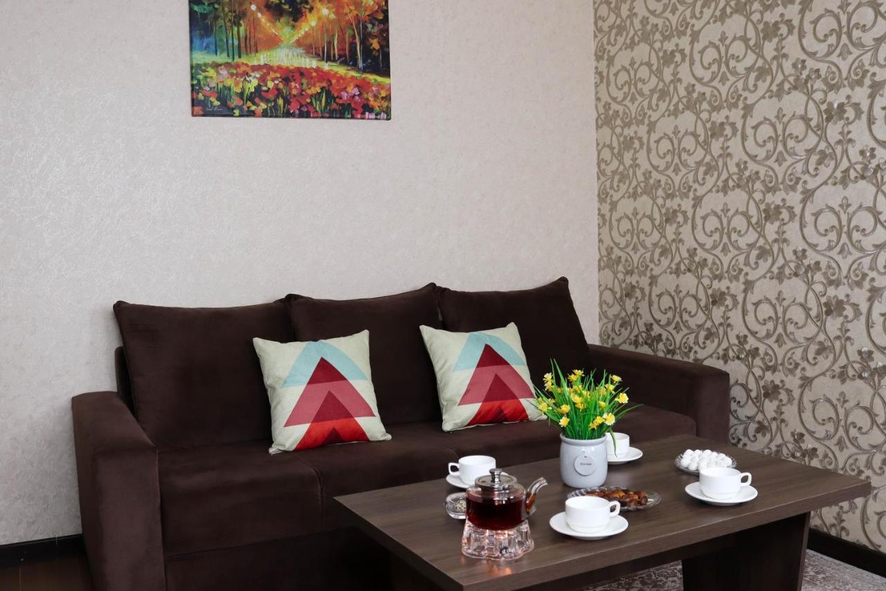 De'Mar Hotel Bishkek Esterno foto